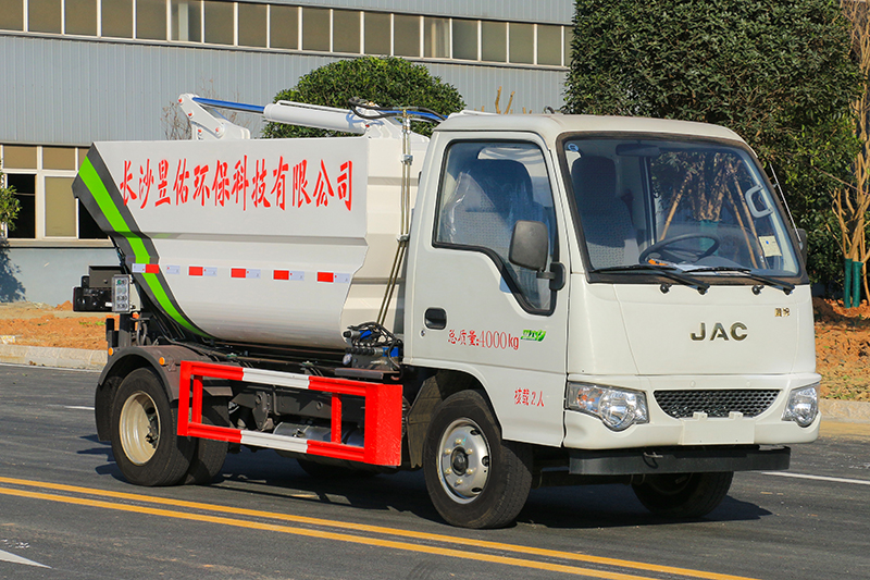 江淮康鈴X1無(wú)泄漏后裝掛桶垃圾車（3.5方 3方）