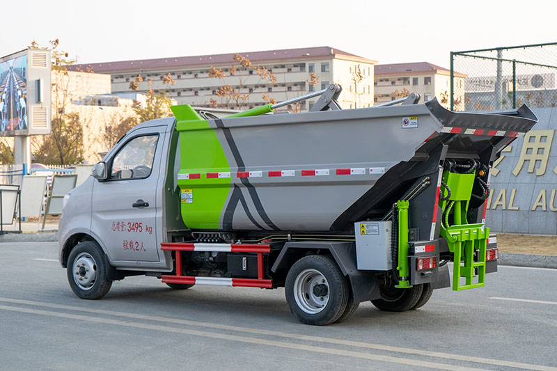 長安（后雙輪）無泄漏后裝掛桶垃圾車(4方)