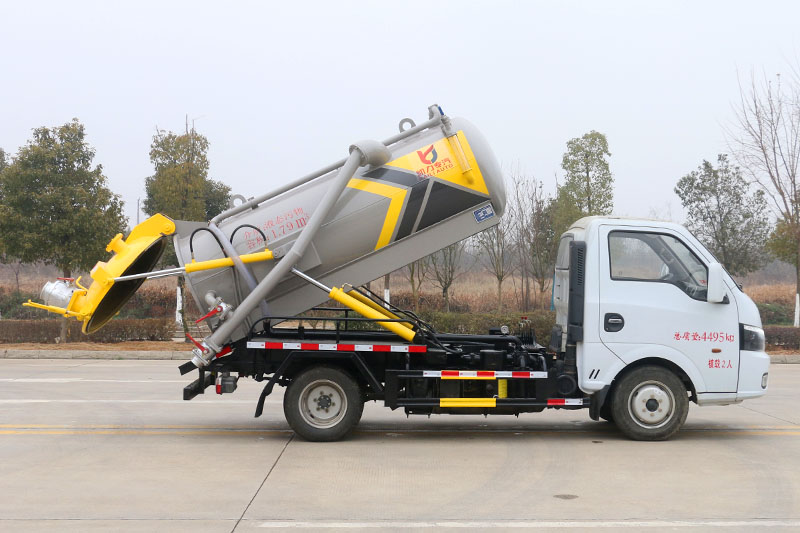 東風(fēng)途逸吸污車（2方)