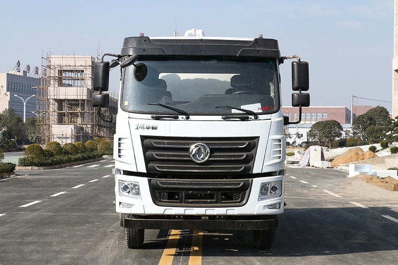 東風(fēng)華神KL5吸污車（11.5方   13.5方）