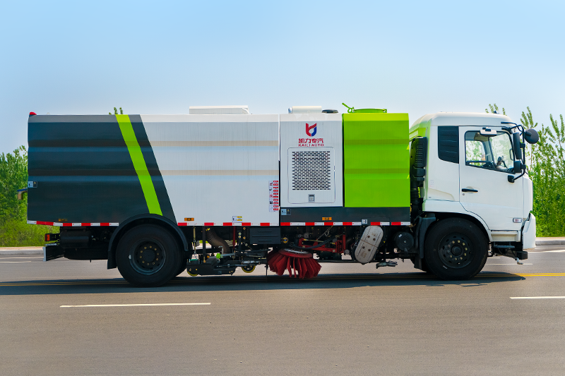 東風(fēng)天錦洗掃車（9水 7塵）