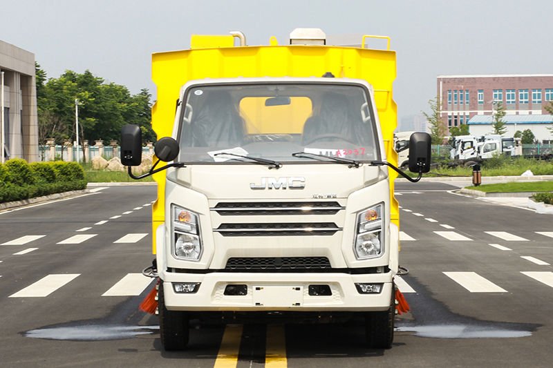 江鈴順達(dá)掃路車（1.5水4塵）