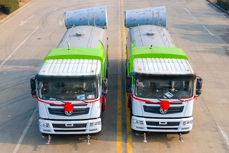 東風(fēng)華神T5后八輪抑塵車（17方）（圓罐）（60~100米霧炮）