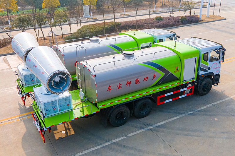東風(fēng)華神T5后八輪抑塵車（17方）（圓罐）（60~100米霧炮）