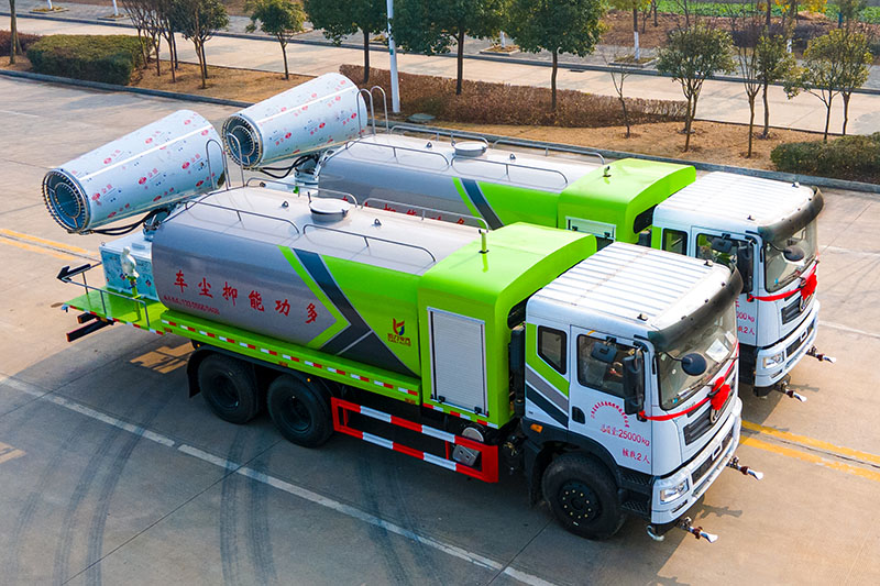 東風(fēng)華神T5后八輪抑塵車（17方）（圓罐）（60~100米霧炮）