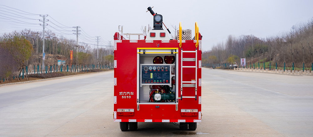 東風(fēng)途逸雙排水罐消防車圖4