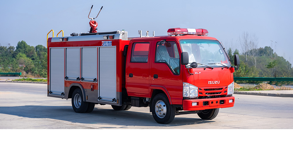 五十鈴700P內(nèi)藏水罐消防車圖8