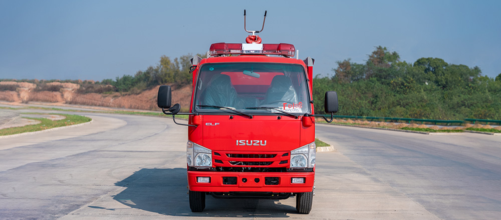 五十鈴600P器材消防車圖2