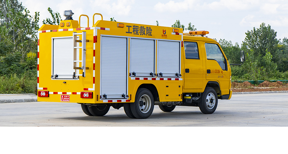 福田時(shí)代藍(lán)牌救險(xiǎn)車圖4