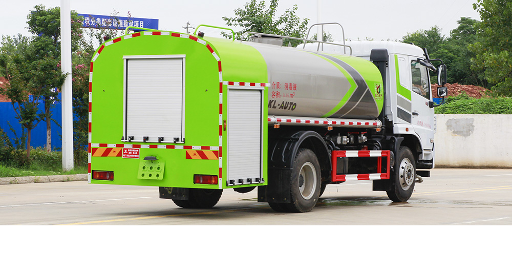 東風(fēng)華神消防灑水車(chē)圖4