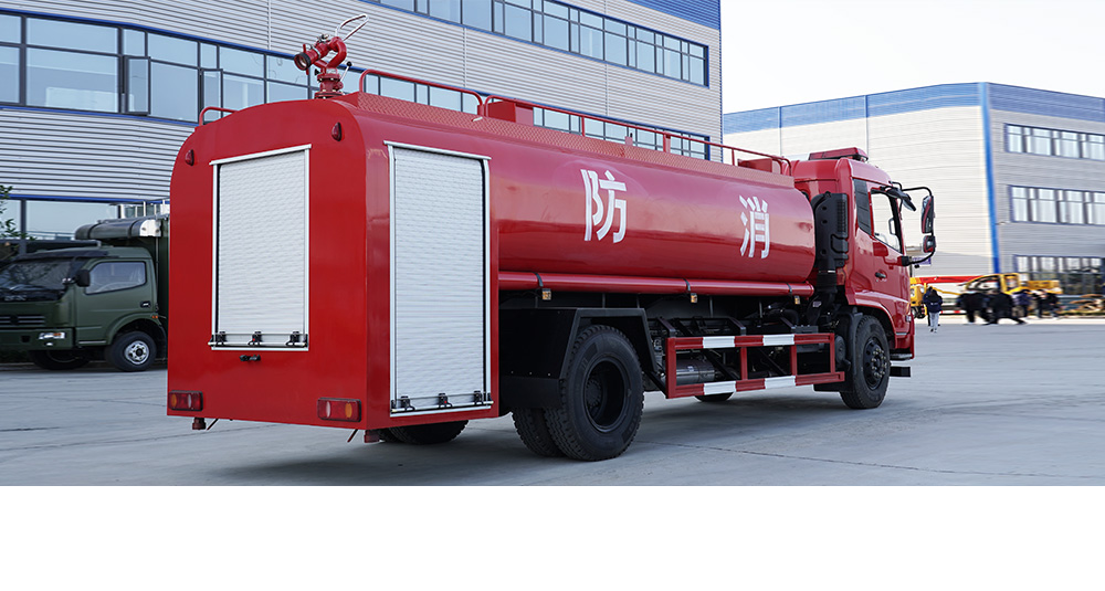 東風(fēng)天錦消防灑水車圖4