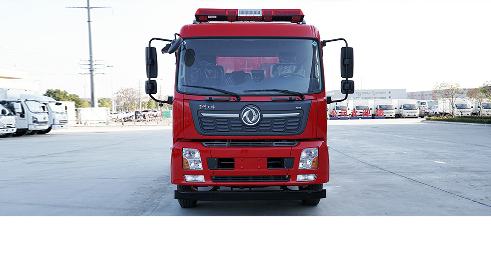 東風(fēng)天錦消防灑水車圖7