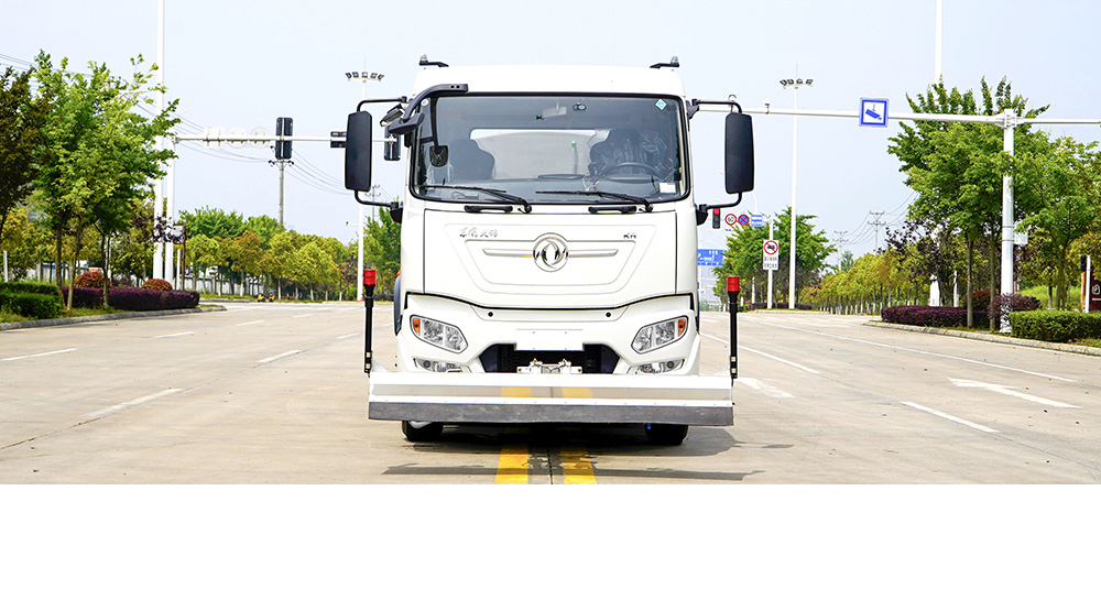 東風天錦純電路面清洗車圖7
