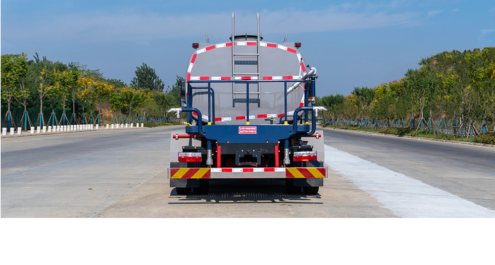 東風(fēng)凱普特純電綠化噴灑車圖7