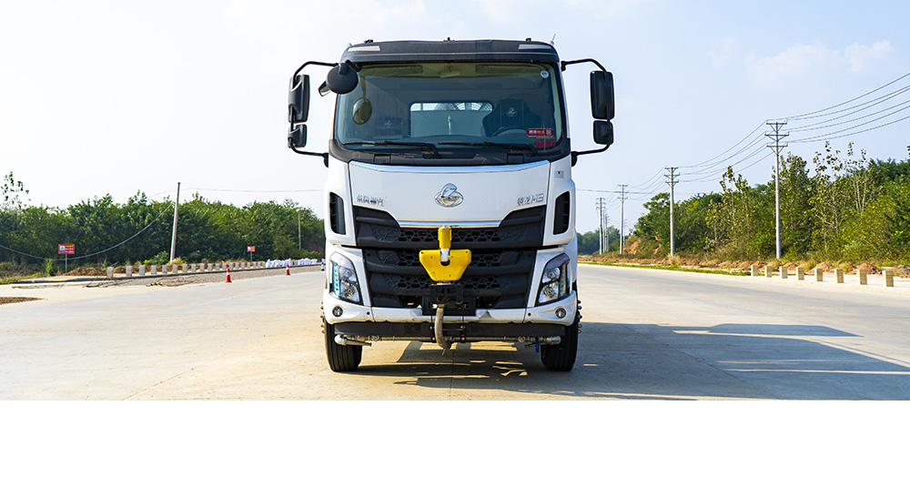 東風(fēng)柳汽M3純電多功能抑塵車圖7
