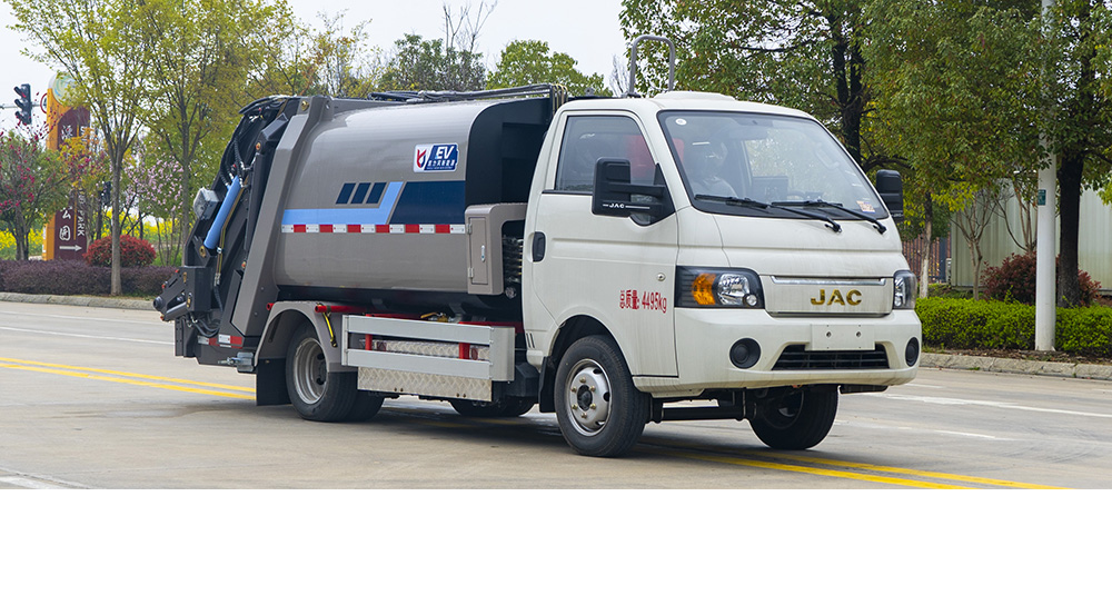 江淮凱達(dá)i3純電動(dòng)壓縮式垃圾車圖1