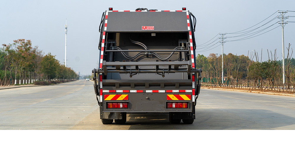 重汽純電壓縮式垃圾車圖7