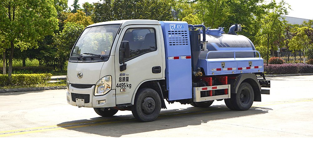 上汽躍進(jìn)純電吸糞車圖2