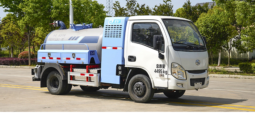 上汽躍進(jìn)純電吸糞車圖1