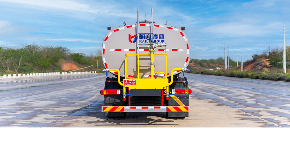 瑞沃ES7灑水車圖8