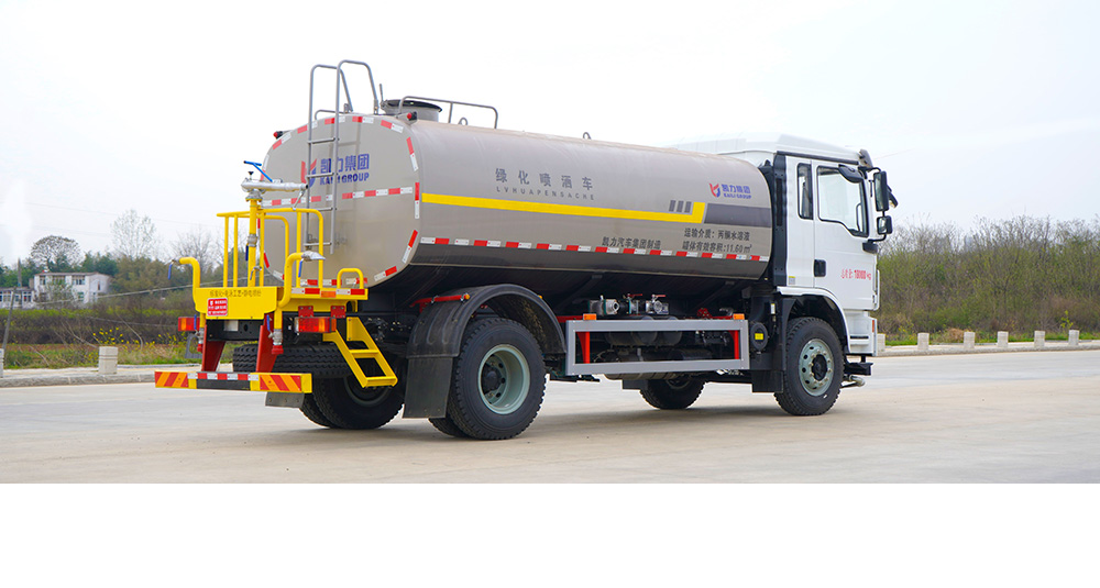 陜汽德龍L3000灑水車圖4