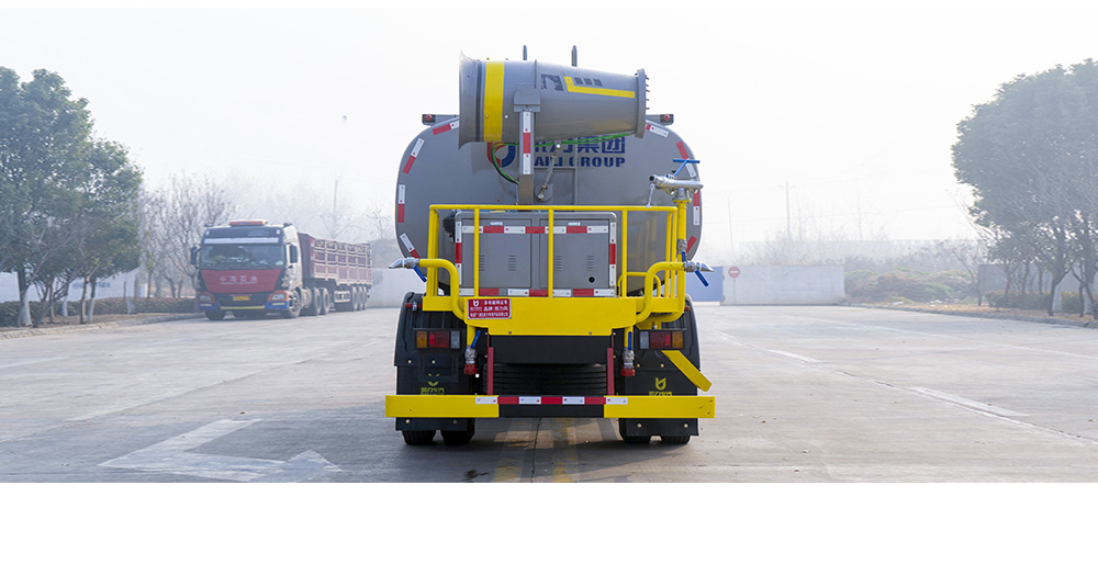 柳汽M3綠化噴灑車圖6