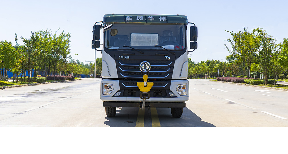 華神T5后雙橋綠化噴灑車圖7
