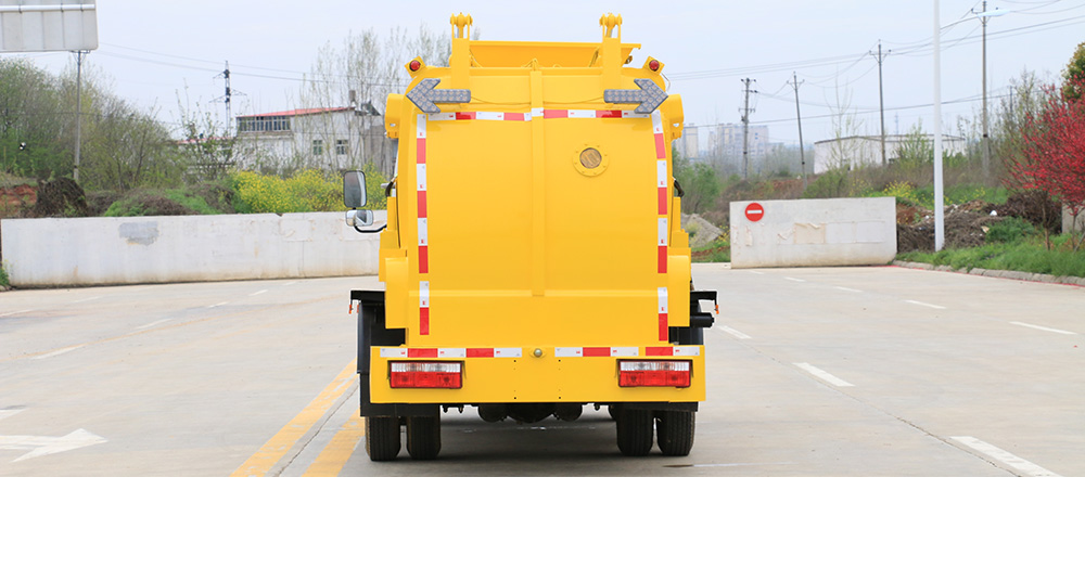 東風(fēng)D6方罐餐廚式垃圾車圖7