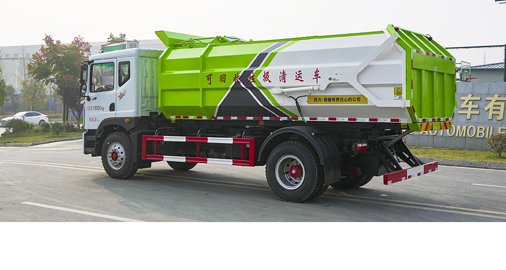 東風(fēng)D9自裝卸式垃圾車 側(cè)裝圖3