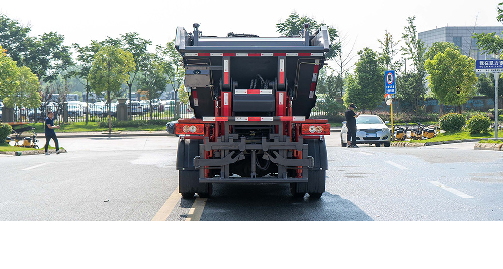 小卡之星3自裝卸式垃圾車 后裝圖8