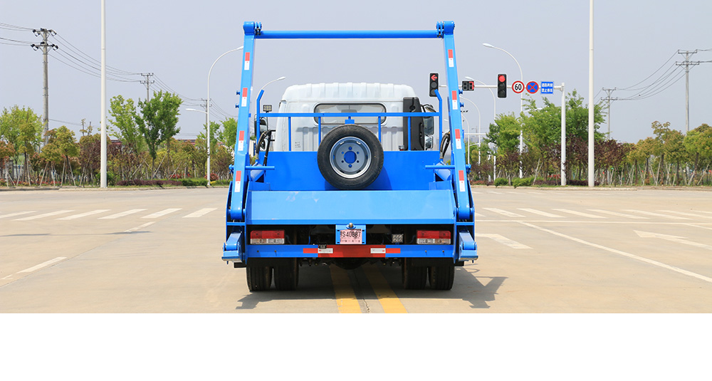 東風(fēng)大多利卡擺臂式垃圾車圖7