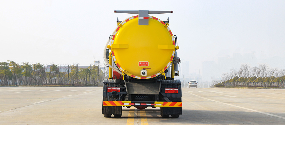 東風(fēng)D9吸污車圖7