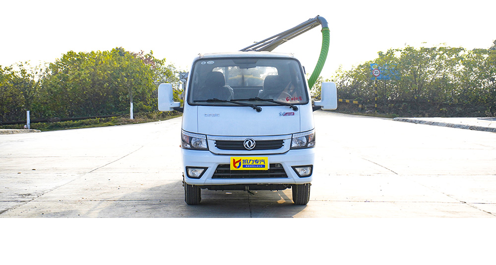 東風(fēng)途逸吸糞車圖7