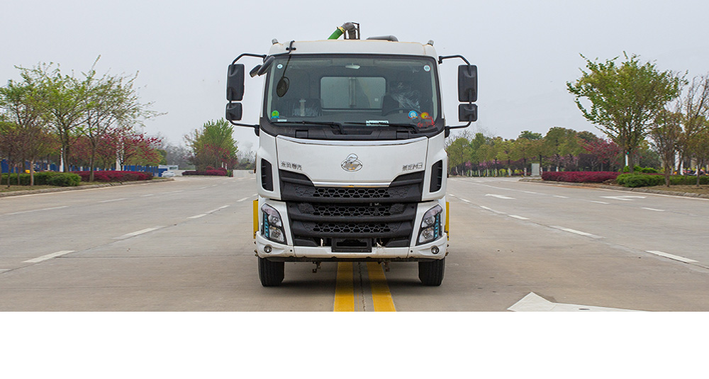 東風(fēng)柳汽M3吸糞車圖7