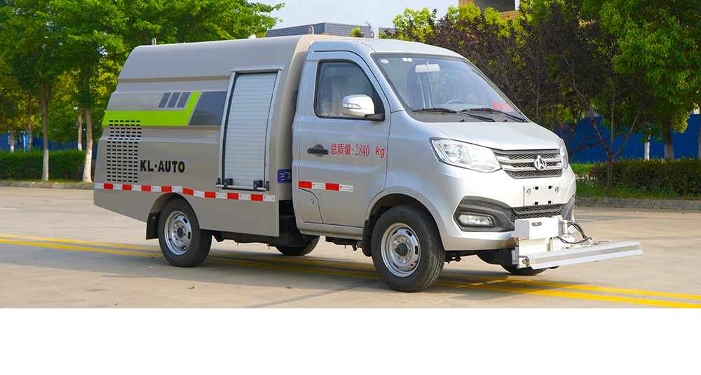 長安路面養(yǎng)護車圖1
