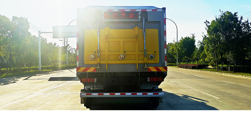 天錦掃路車圖8