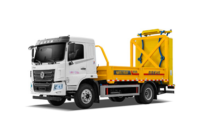 東風華神KL6防撞車