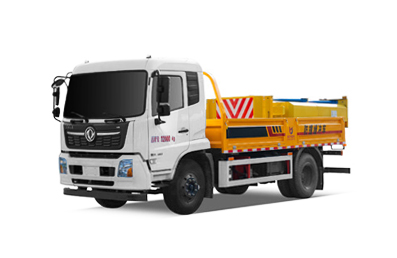 東風天錦防撞緩沖車