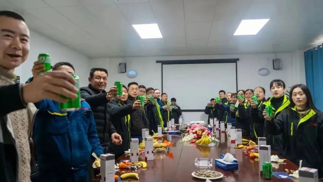 【生日會(huì)】深情不及久伴，厚愛(ài)無(wú)需多言讓我們一起打造凱力“幸福航母”